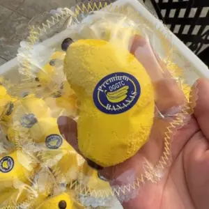 Food-Grade Silicone Banana Teether with Stitched Edge for Babies Product Image