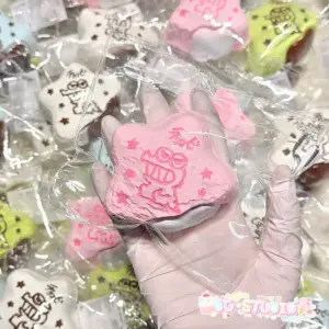Crocodile-Shaped Cookies in Four Flavors, 145g, Clear PVC Packaging Product Image