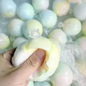 Cracked Shell Gummy Wax Gummy Mint Chocolate Crisp Handmade Ball Squeeze Stress Relief Creative Fingertip Toy Product Image